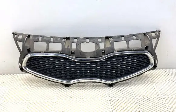 KIA Carens III Front grill 86351A4000