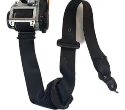 Mercedes-Benz ML W164 Set of seat belts 