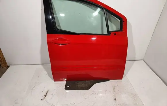 Ford Turneo Courier Front door 