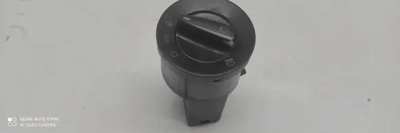 Volkswagen PASSAT B5 Light switch BK71C0941531