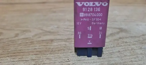 Volvo S70 V70 V70 XC Other relay 9128136