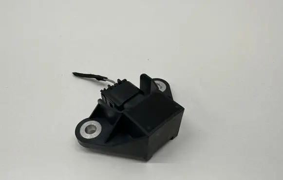 BMW 5 F10 F11 Airbag deployment crash/impact sensor 9159310