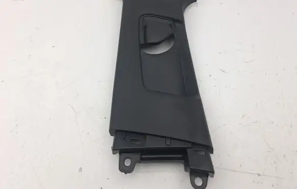 (B) pillar trim (top)