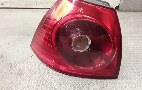 Volkswagen Golf V Rear/tail lights 