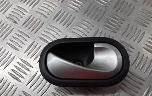 Renault Modus Rear door interior handle trim 310580
