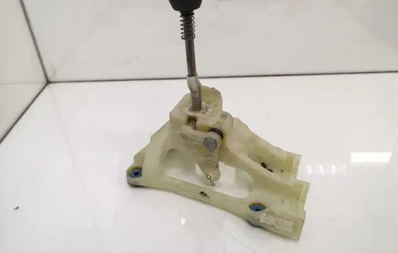 Hyundai i30 Gear shifter/selector 