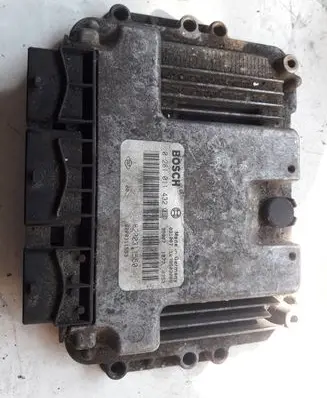 Renault Espace - Grand espace IV Engine control unit/module 0281011432