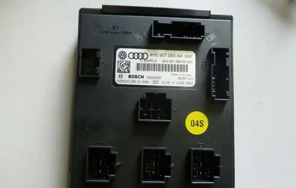 Volkswagen Touareg II Comfort/convenience module 4H0907063AA