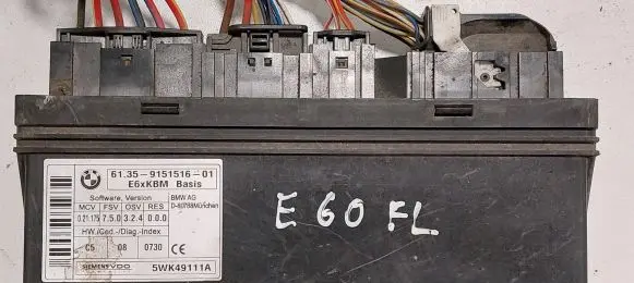 BMW 5 E60 E61 Comfort/convenience module 61359151516 5WK49111A 75032400