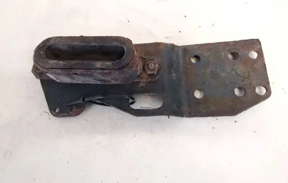 Iveco Daily 40.8 Engine mount bracket