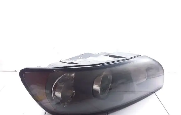 Volvo V50 Headlight/headlamp 30698886 0301198204