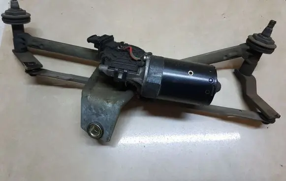 Peugeot 206 Front wiper linkage and motor 3397020446