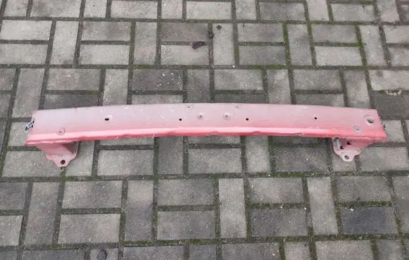 Peugeot 208 II Front bumper cross member