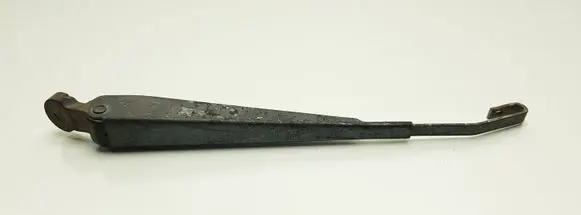 Volkswagen PASSAT B4 Rear wiper blade arm 333955707