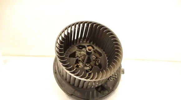 Volkswagen PASSAT B6 Generator/alternator 246810-5380