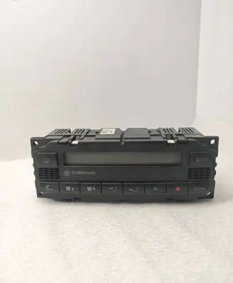 Volkswagen PASSAT B5.5 Climate control unit 3B1907044H 2400022303