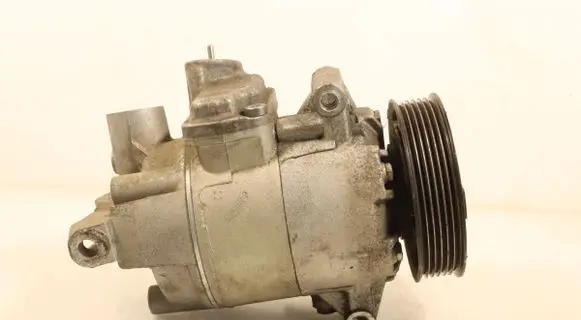 Skoda Fabia Mk2 (5J) Air conditioning (A/C) compressor (pump) 5N0820803E