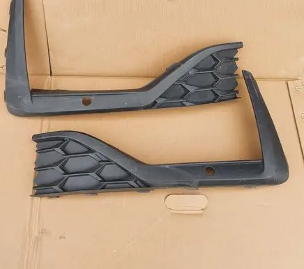 Skoda Kodiaq II Front bumper lower grill 57H807368 57H807367