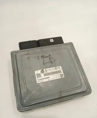 Volkswagen Polo V 6R Engine control unit/module 03F906070FB 03F907309J 5WP44777