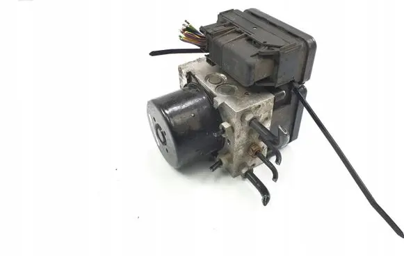 Skoda Fabia Mk3 (NJ) ABS Pump 30681619