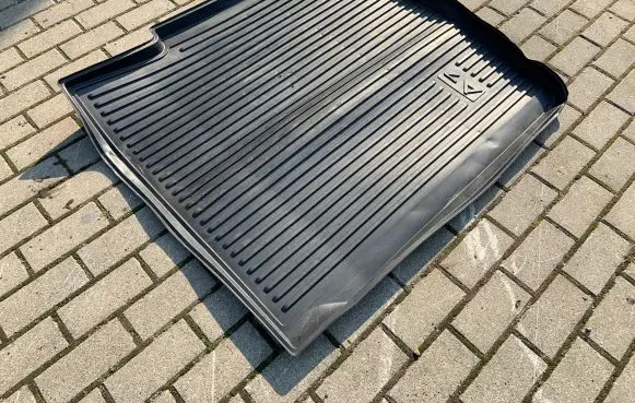 Audi A7 S7 4G Rubber trunk/boot mat liner 4G8061180A 4G8061180