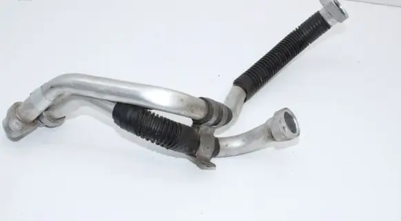 Nissan Leaf II (ZE1) Air conditioning (A/C) pipe/hose F70449