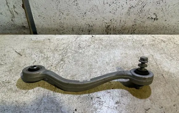 Jeep Grand Cherokee WL Rear control arm 05090282AC