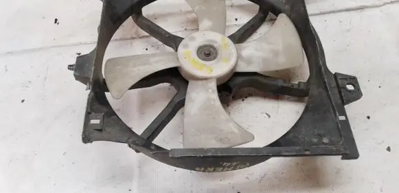 Nissan Almera Radiator cooling fan shroud