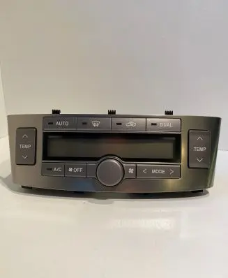 Toyota Avensis T250 Climate control unit 5590205050H 6C2134E