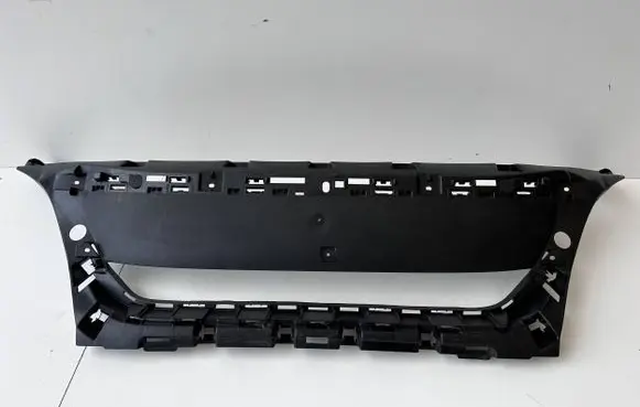 Peugeot 5008 II Front bumper upper radiator grill 9815317777