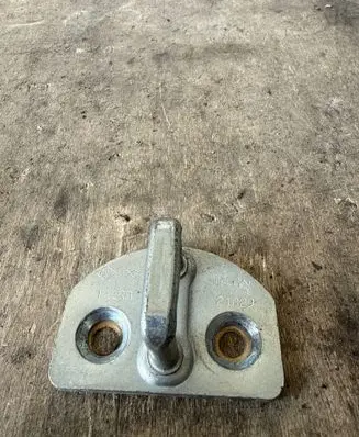 Renault Master III Rear door lock loop/hook striker 122RB