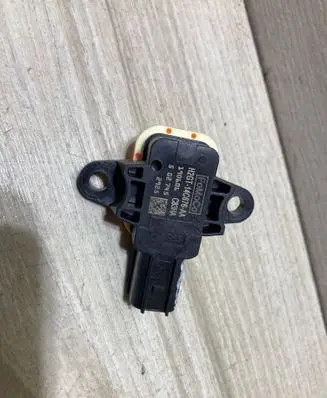 Ford Kuga II Airbag deployment crash/impact sensor H2GT14C676AA