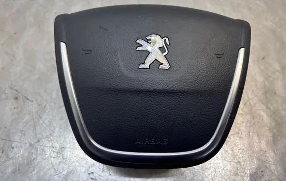 Peugeot 508 Steering wheel airbag 96863325ZE