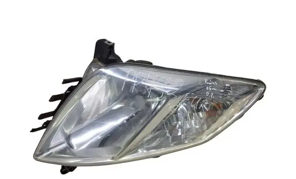Toyota Prius (XW20) Headlight/headlamp