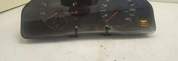 Audi A4 S4 B5 8D Speedometer (instrument cluster) 8D0919033C