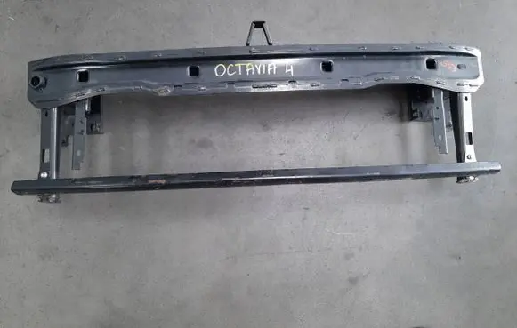 Skoda Octavia Mk4 Front bumper cross member 5E3807109