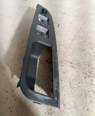 Volkswagen Golf V Front door window switch trim 1K4868049A