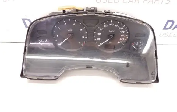 Opel Zafira A Speedometer (instrument cluster) 09195036 110280040007 D160