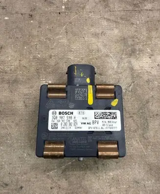 Audi A3 S3 8V Distronic sensor radar 3Q0907590H 0203302829 3Q0907590