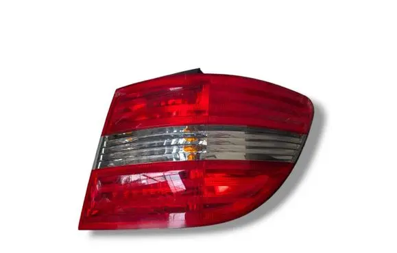Mercedes-Benz B W245 Rear/tail lights A1698202464