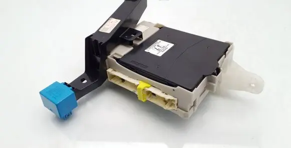 Toyota Auris 150 Other control units/modules 8922112481 50115055