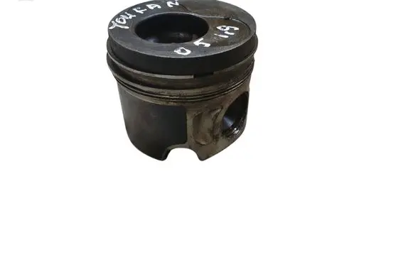 Volkswagen Touran I Piston 7973