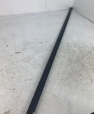 Volkswagen Golf Sportsvan Front door glass trim molding 510837477A 510837478A