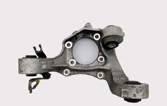 Rear wheel hub
