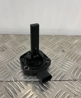 Audi A6 S6 C6 4F Oil level sensor 06E907660 6PR00807905