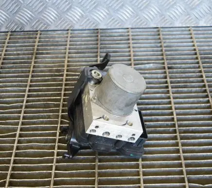 Tesla Model 3 ABS Pump 110354100A 104474500B
