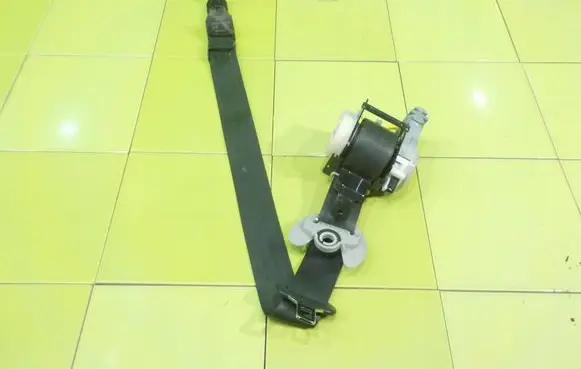 Hyundai ix35 Front seatbelt 888102Y210
