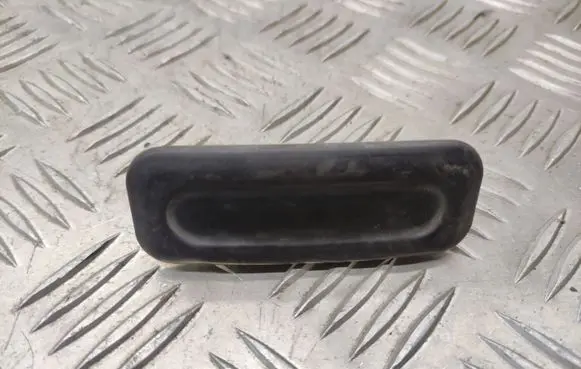 Citroen C5 Tailgate opening switch 
