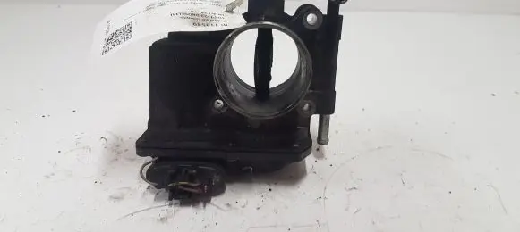Mazda 6 Throttle valve RF7J136B0
