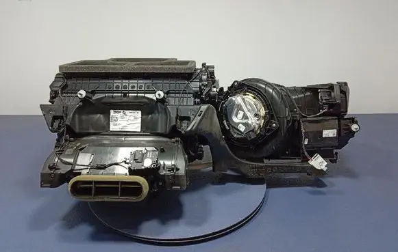 BMW X3 E83 Interior heater climate box assembly 6993760